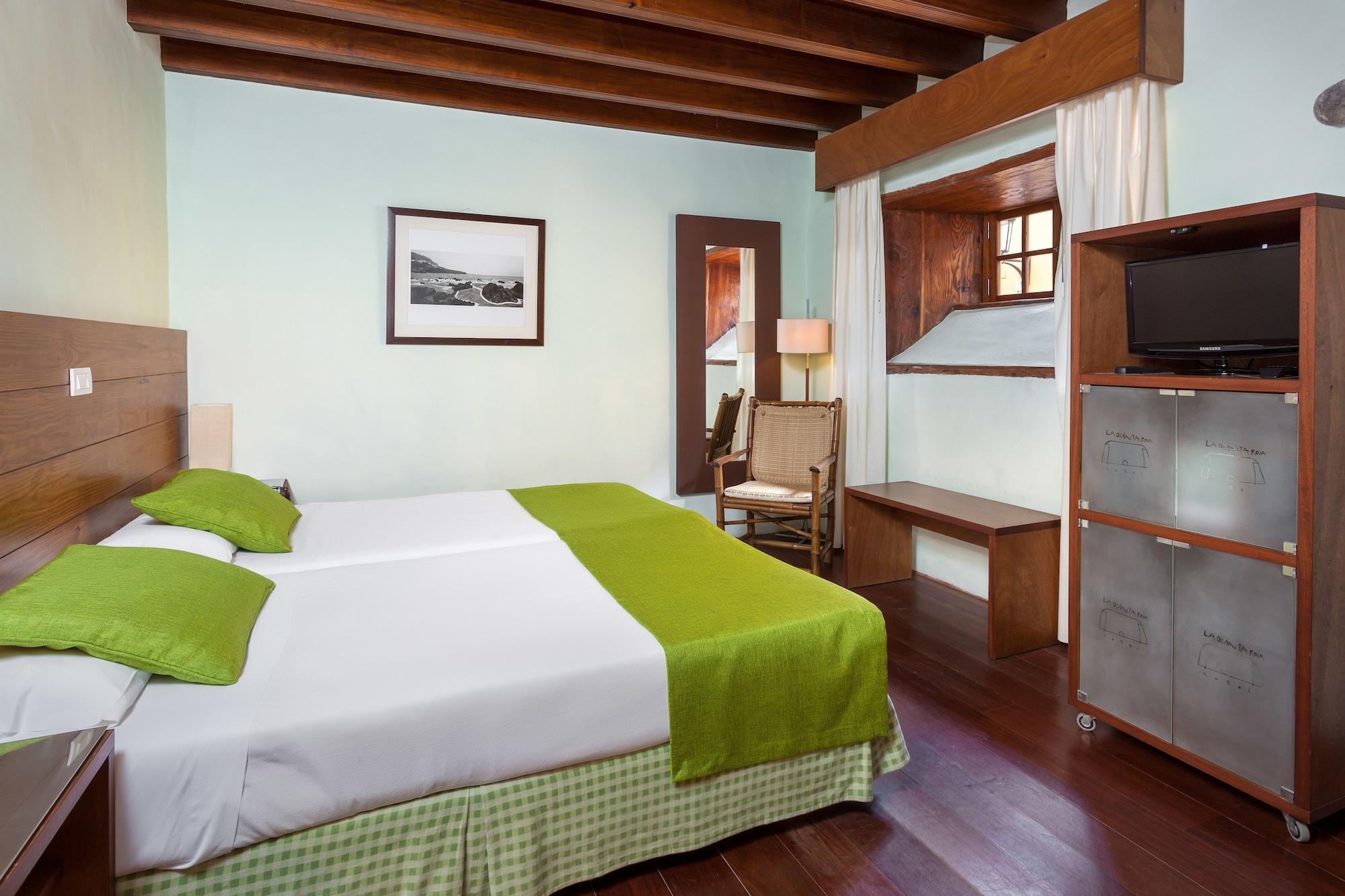 Hotel Livvo La Quinta Roja Гарачико Екстериор снимка