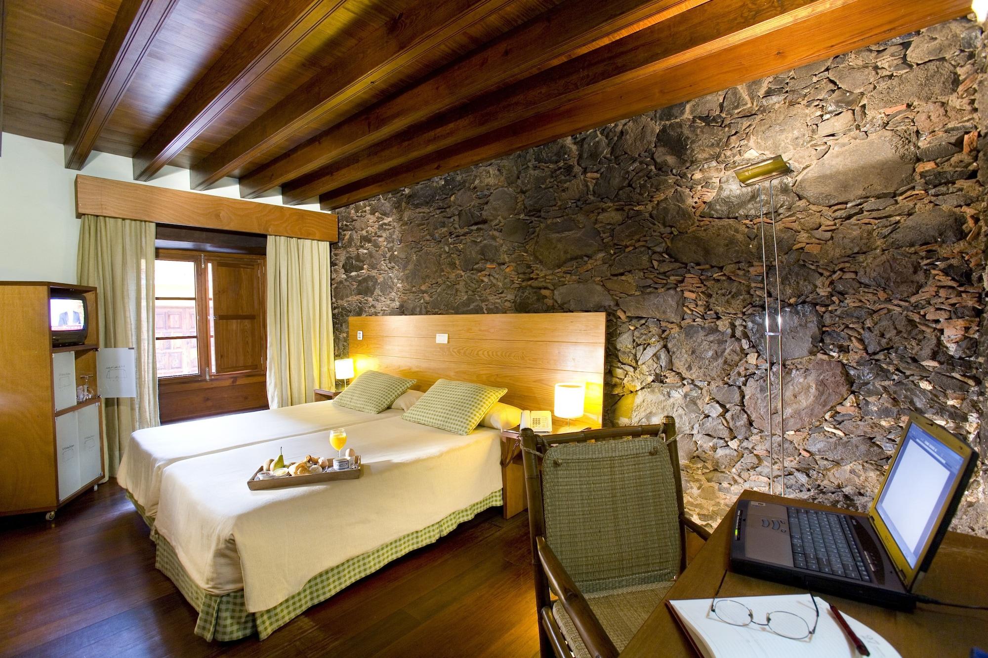 Hotel Livvo La Quinta Roja Гарачико Екстериор снимка