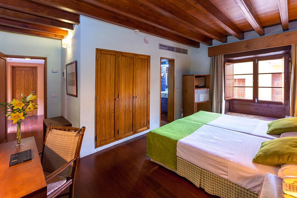 Hotel Livvo La Quinta Roja Гарачико Екстериор снимка