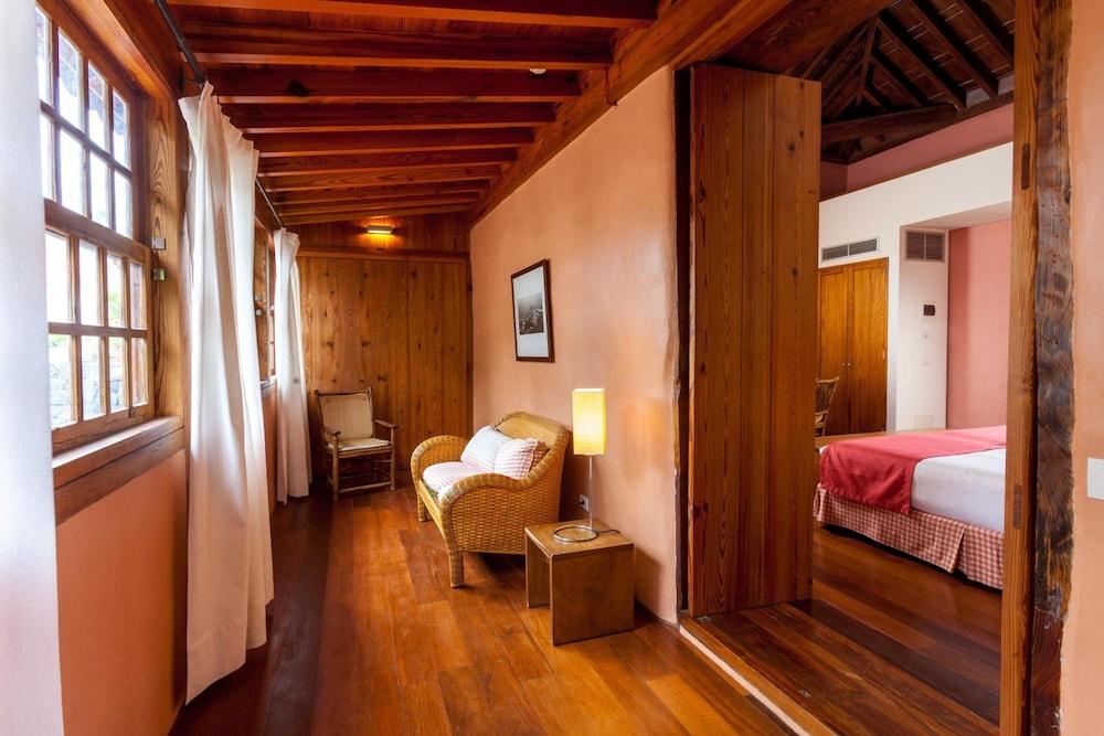 Hotel Livvo La Quinta Roja Гарачико Екстериор снимка