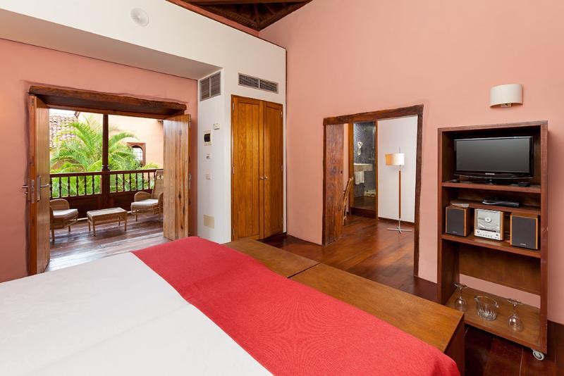 Hotel Livvo La Quinta Roja Гарачико Екстериор снимка